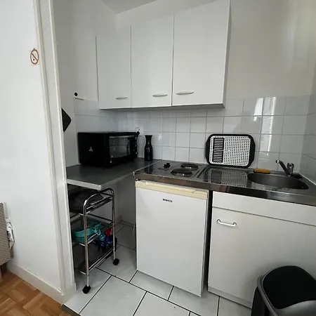 Apartment Avec Balcon, Jardin Commun, Wifi, Pres Des Thermes - Fr-1-541-192 *