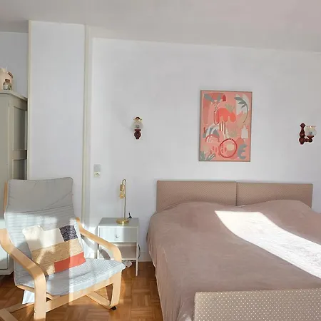 Avec Balcon, Jardin Commun, Wifi, Pres Des Thermes - Fr-1-541-192